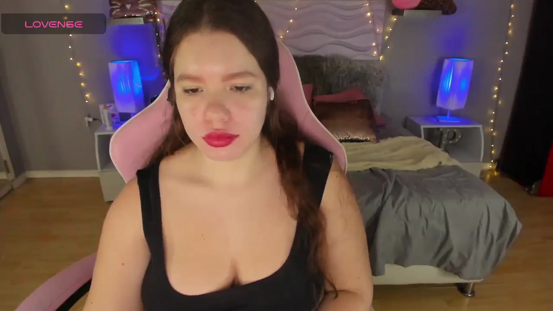 Gallery image thumbnail from kassie_sx's myfreecams stream on, 10/10/2025, 18:09 image 9 of 20