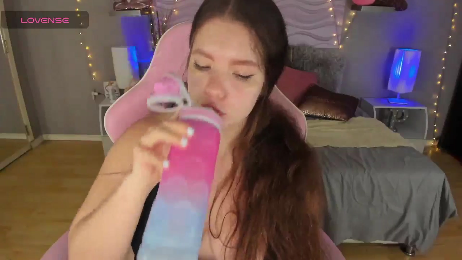 Gallery image thumbnail from kassie_sx's myfreecams stream on, 10/11/2025, 16:51 image 8 of 20