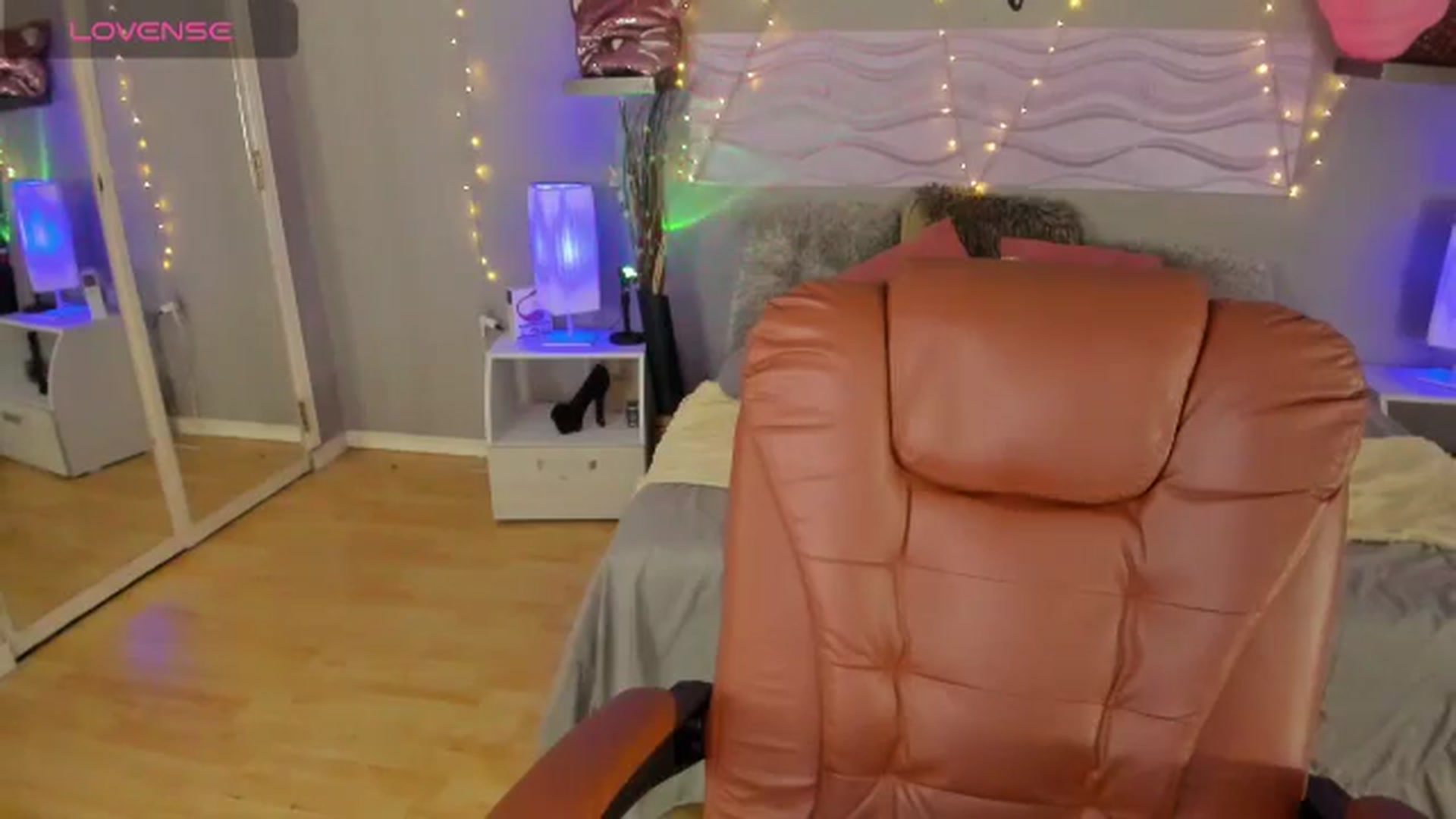 Gallery image thumbnail from kassie_sx's myfreecams stream on, 12/13/2025, 16:07 image 6 of 20