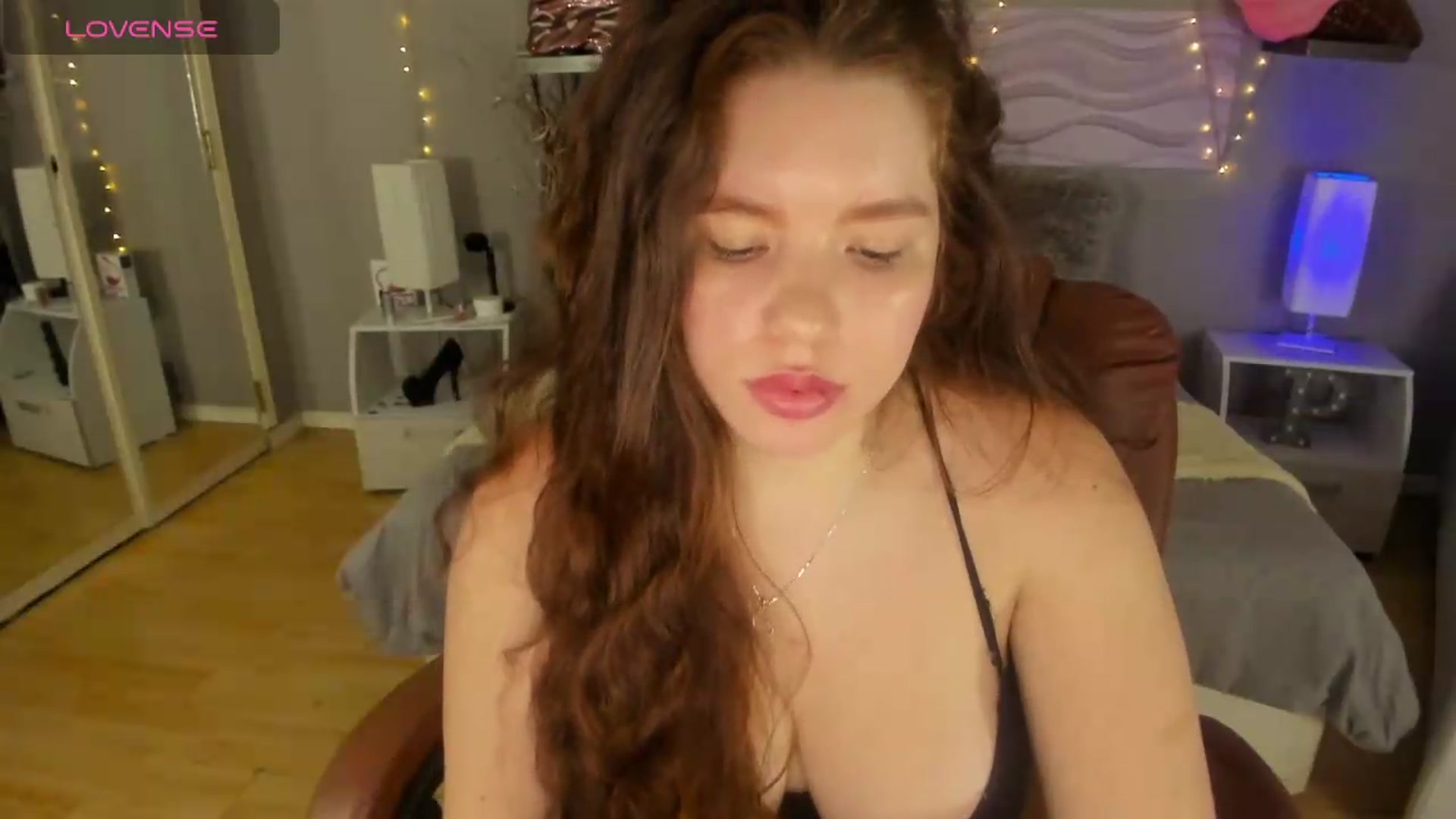 Gallery image thumbnail from kassie_sx's myfreecams stream on, 07/18/2026, 18:05 image 4 of 20