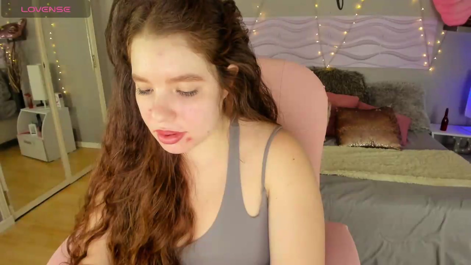 Gallery image thumbnail from kassie_sx's myfreecams stream on, 08/19/2026, 15:44 image 7 of 20
