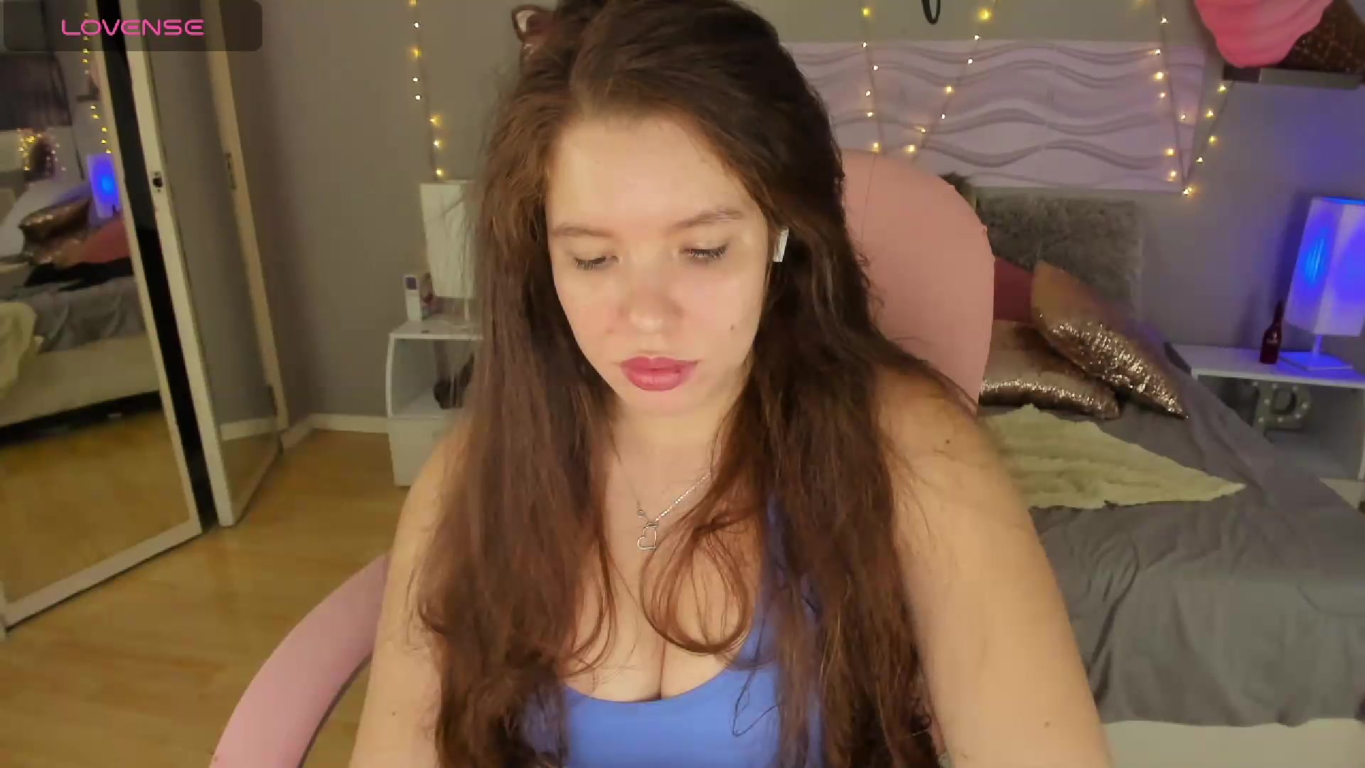Gallery image thumbnail from kassie_sx's myfreecams stream on, 09/08/2026, 02:29 image 8 of 20