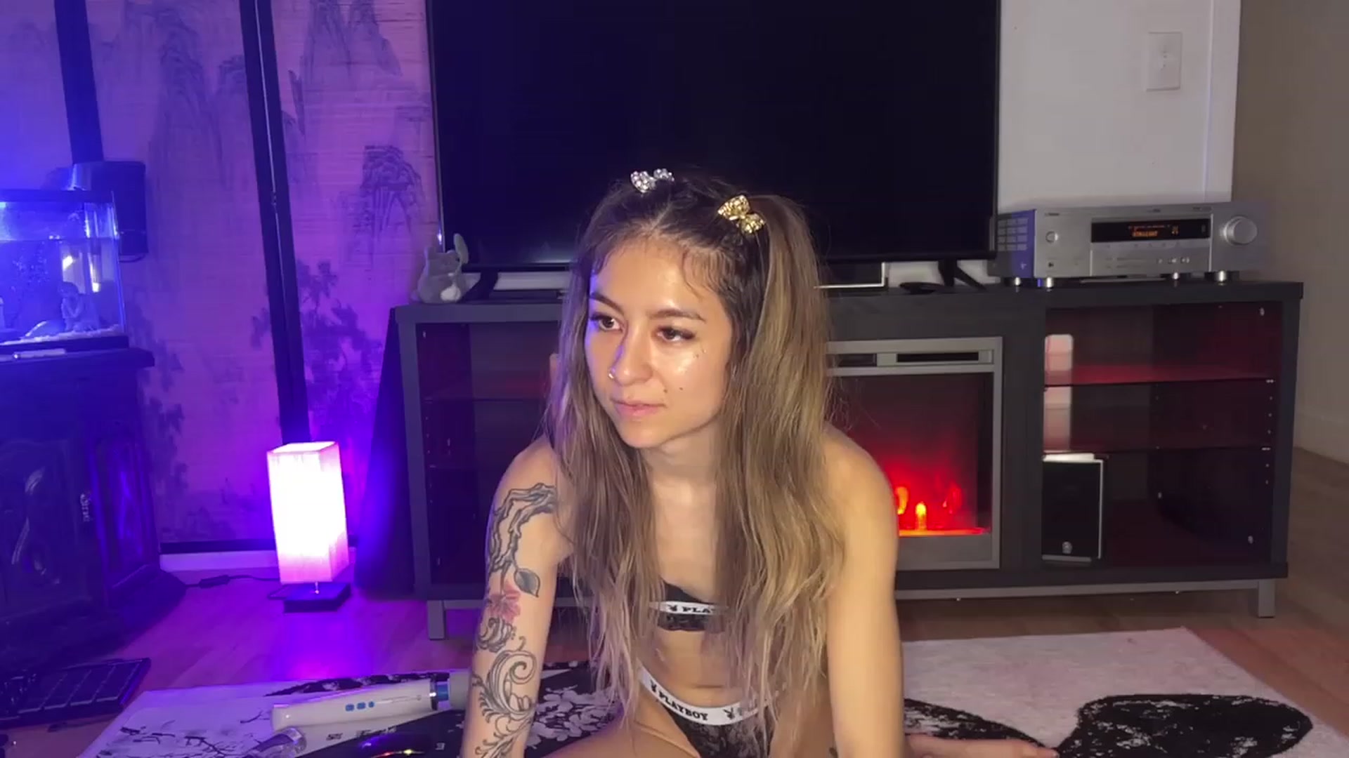 Gallery image thumbnail from katanacakes's myfreecams stream on, 04/26/2023, 04:55 image 20 of 20