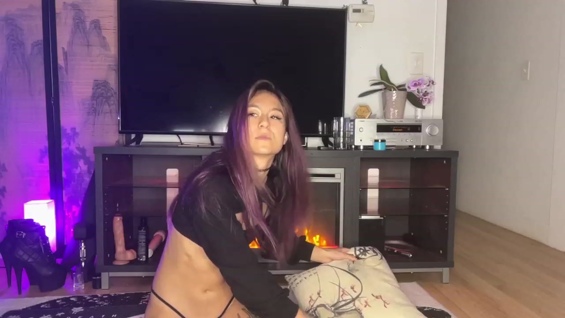 Gallery image thumbnail from katanacakes's myfreecams stream on, 07/01/2023, 06:42 image 5 of 20