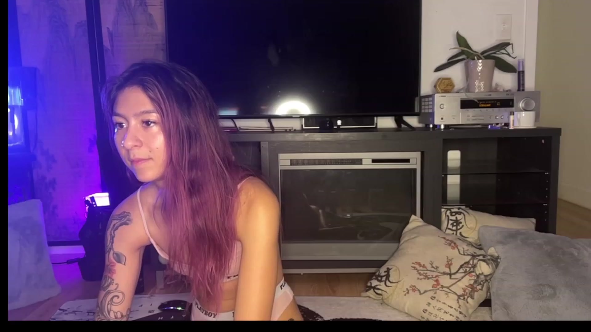 Gallery image thumbnail from katanacakes's myfreecams stream on, 07/29/2023, 08:06 image 13 of 20