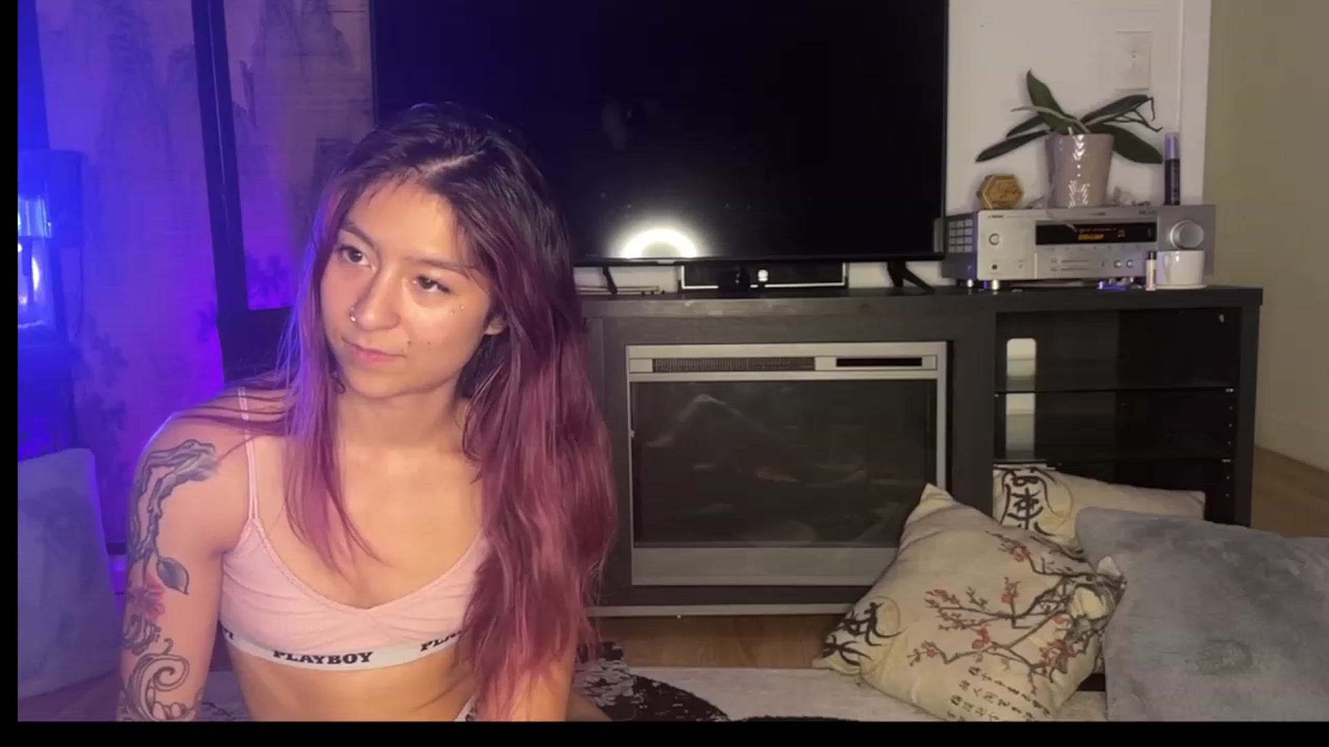 Gallery image thumbnail from katanacakes's myfreecams stream on, 07/29/2023, 08:06 image 15 of 20