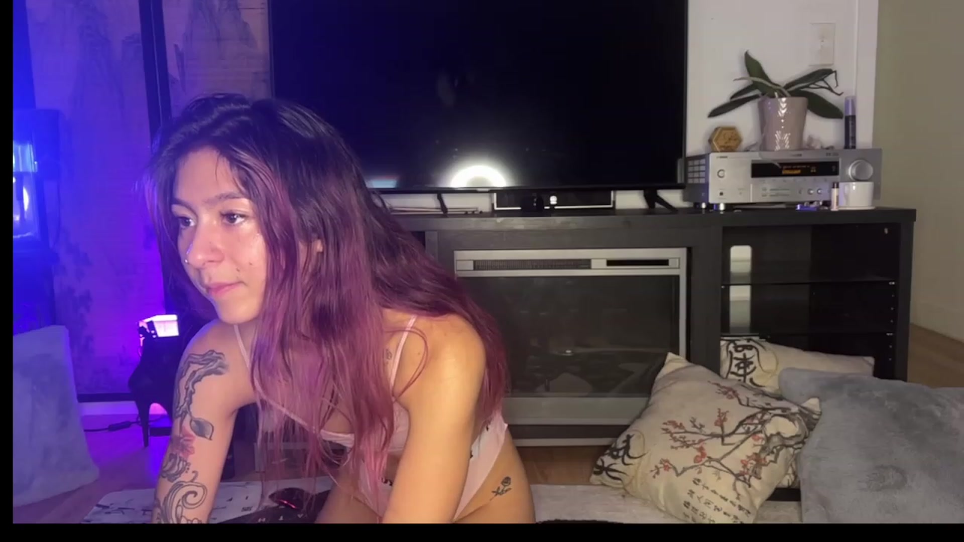 Gallery image thumbnail from katanacakes's myfreecams stream on, 07/29/2023, 08:06 image 11 of 20