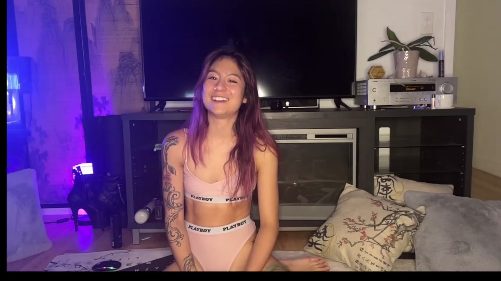 Gallery image thumbnail from katanacakes's myfreecams stream on, 07/29/2023, 08:06 image 2 of 20