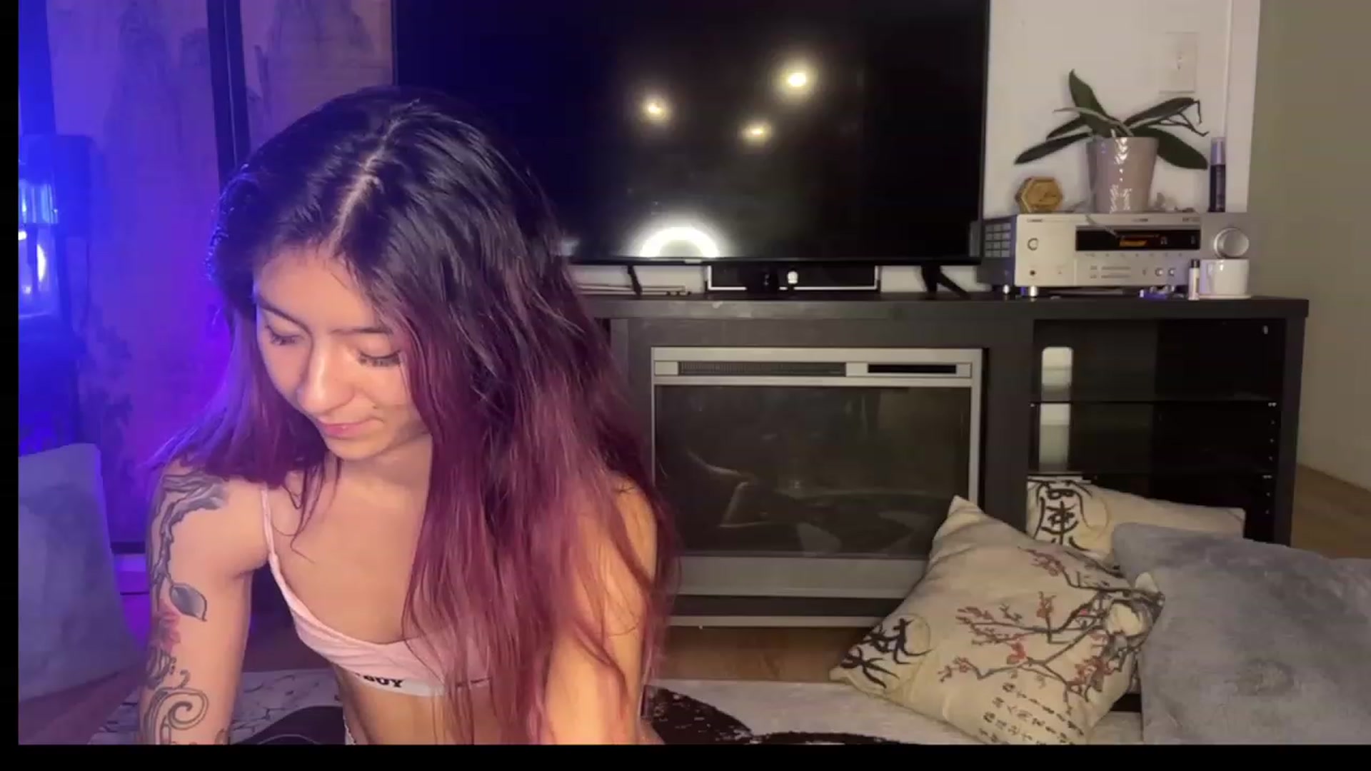 Gallery image thumbnail from katanacakes's myfreecams stream on, 07/29/2023, 09:05 image 18 of 20