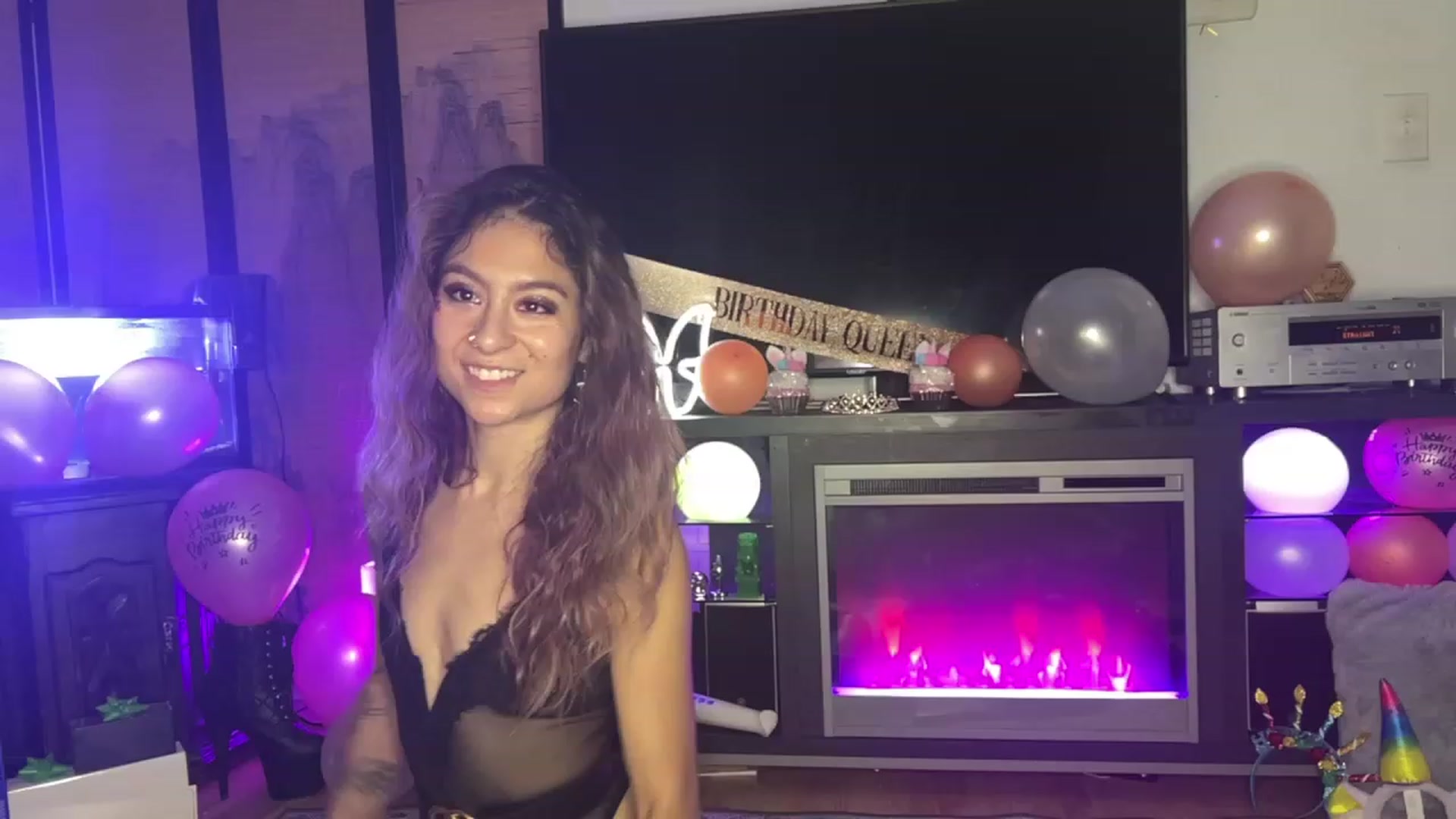 Gallery image thumbnail from katanacakes's myfreecams stream on, 08/20/2023, 03:00 image 4 of 20