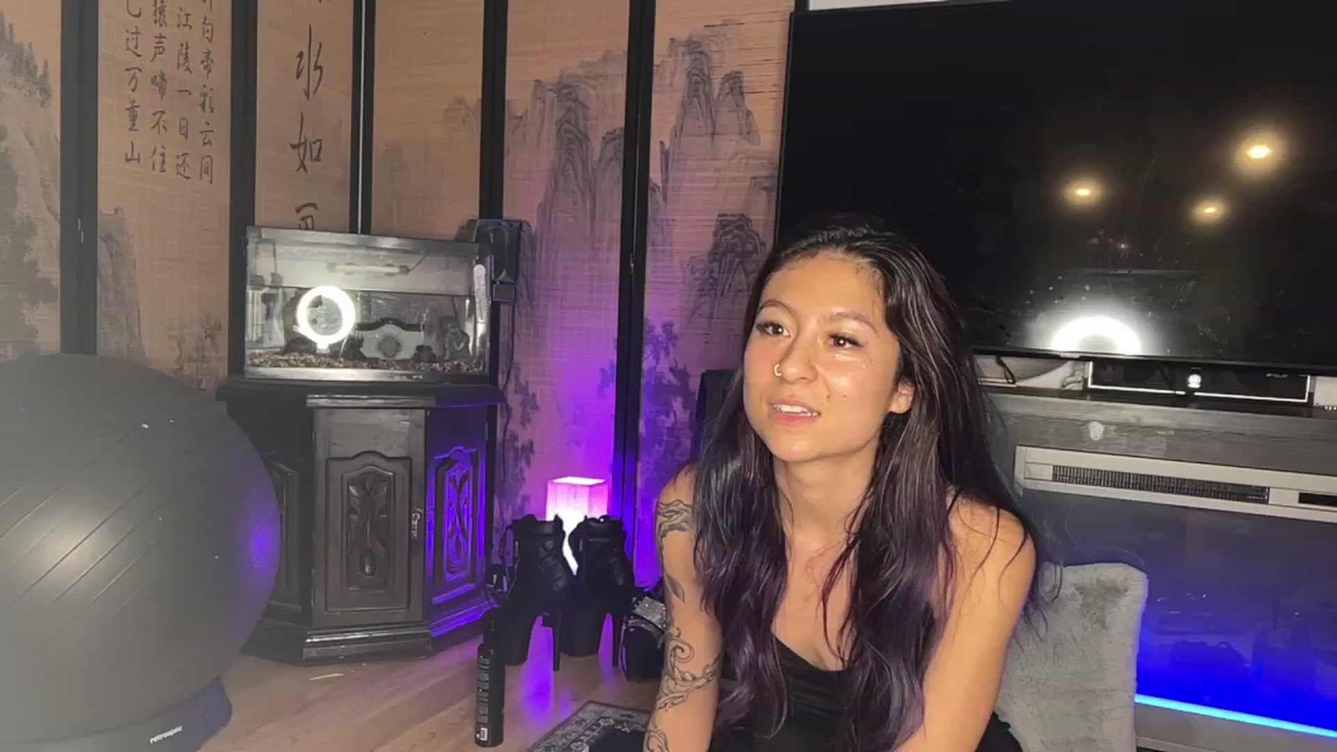 Gallery image thumbnail from katanacakes's myfreecams stream on, 09/18/2023, 07:26 image 10 of 20