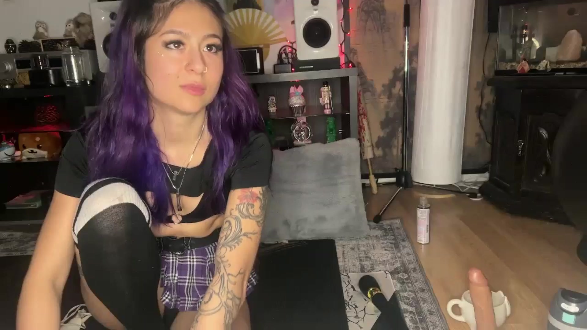 Gallery image thumbnail from katanacakes's myfreecams stream on, 01/25/2025, 03:05 image 10 of 20