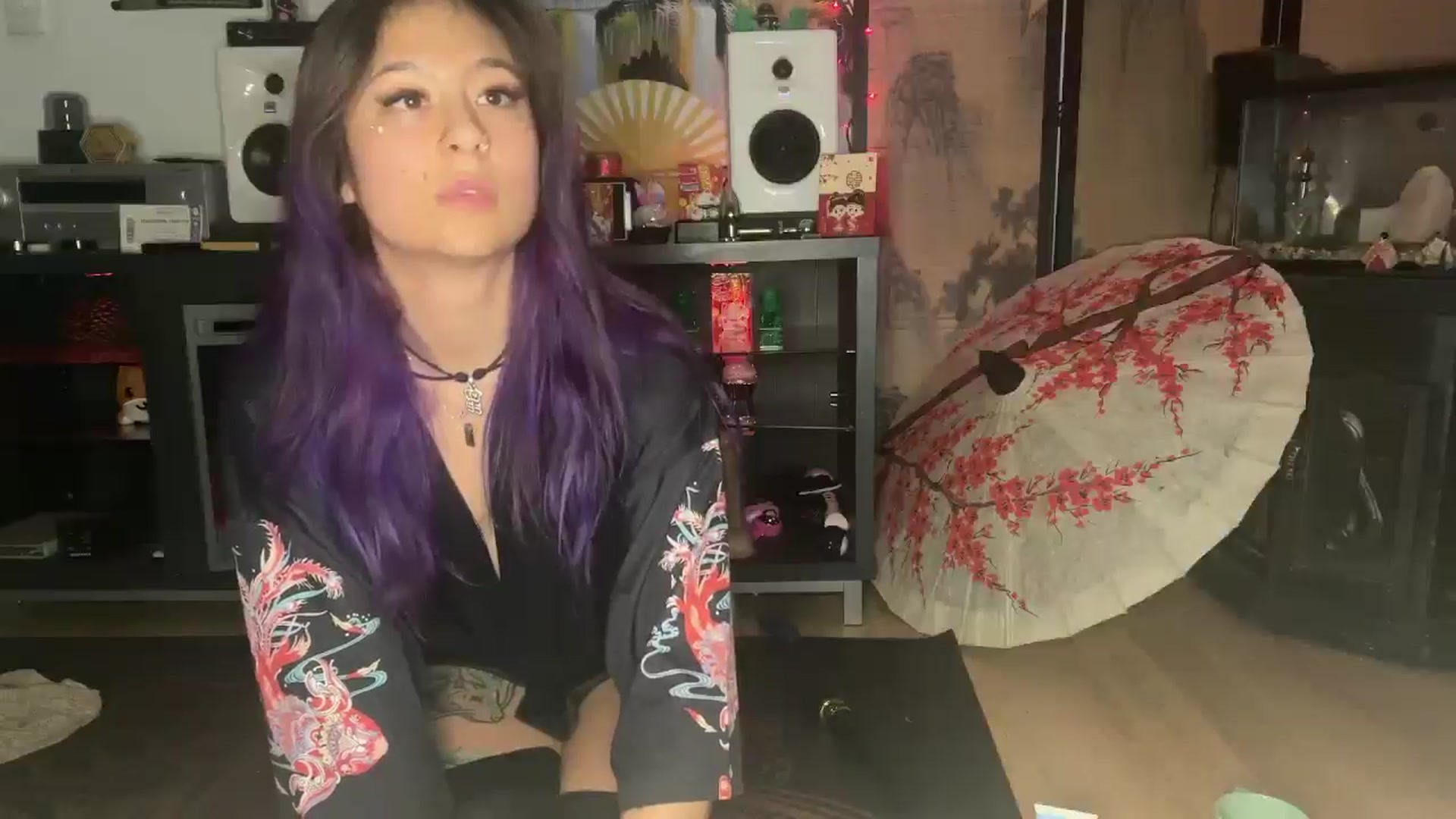 Gallery image thumbnail from katanacakes's myfreecams stream on, 02/01/2025, 04:29 image 6 of 20