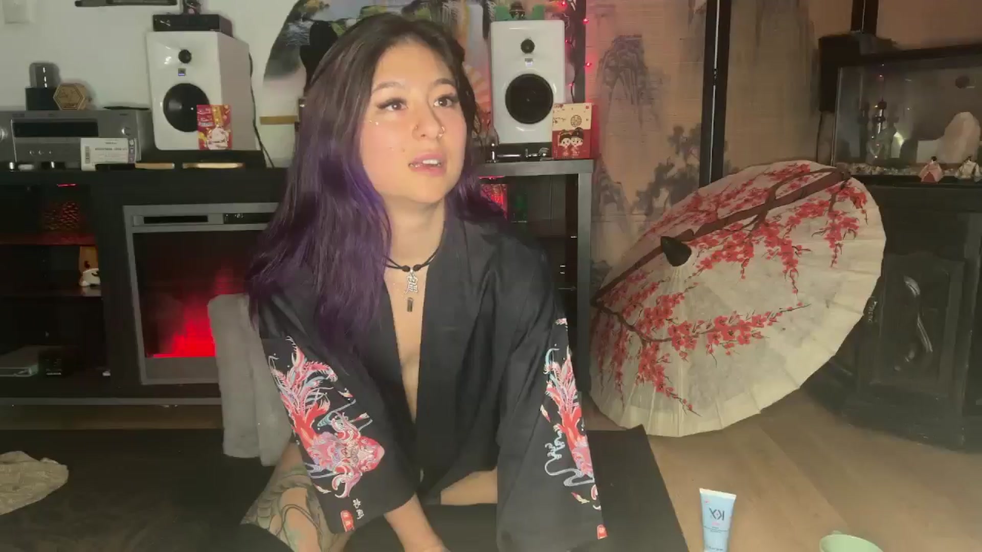 Gallery image thumbnail from katanacakes's myfreecams stream on, 02/01/2025, 04:29 image 18 of 20