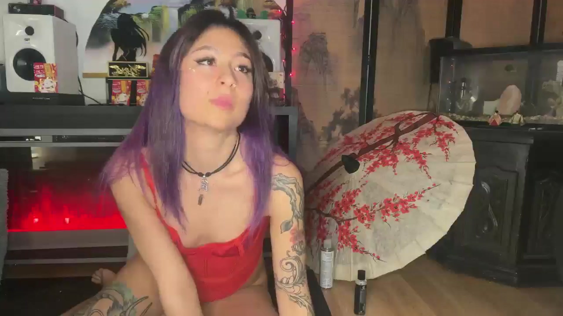 Gallery image thumbnail from katanacakes's myfreecams stream on, 02/03/2025, 08:15 image 12 of 20