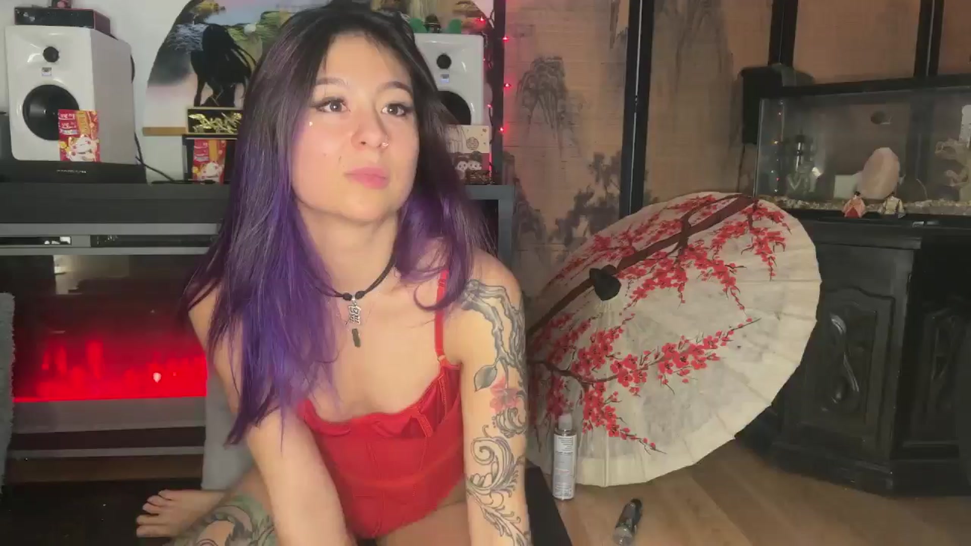 Gallery image thumbnail from katanacakes's myfreecams stream on, 02/03/2025, 08:15 image 5 of 20