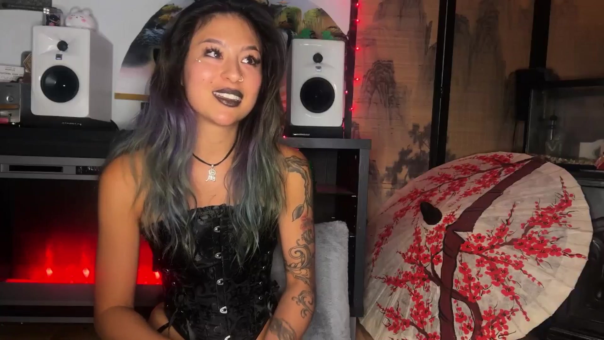 Gallery image thumbnail from katanacakes's myfreecams stream on, 06/08/2025, 05:26 image 14 of 20
