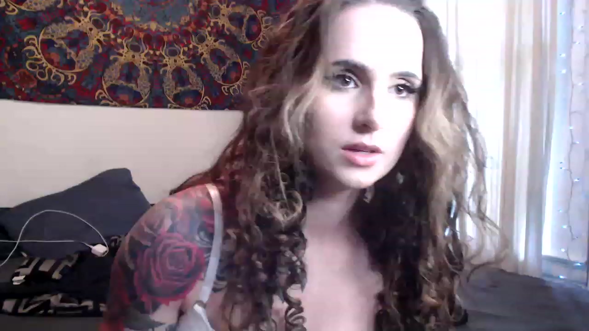 Gallery image thumbnail from katananat_'s myfreecams stream on, 03/28/2023, 21:11 image 5 of 20