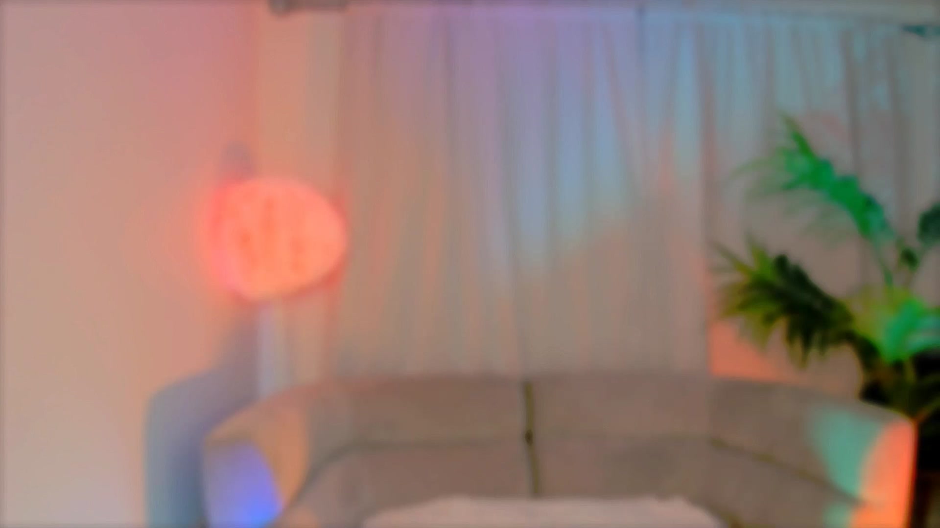 Gallery image thumbnail from kati_blu's myfreecams stream on, 12/25/2024, 09:37 image 15 of 20