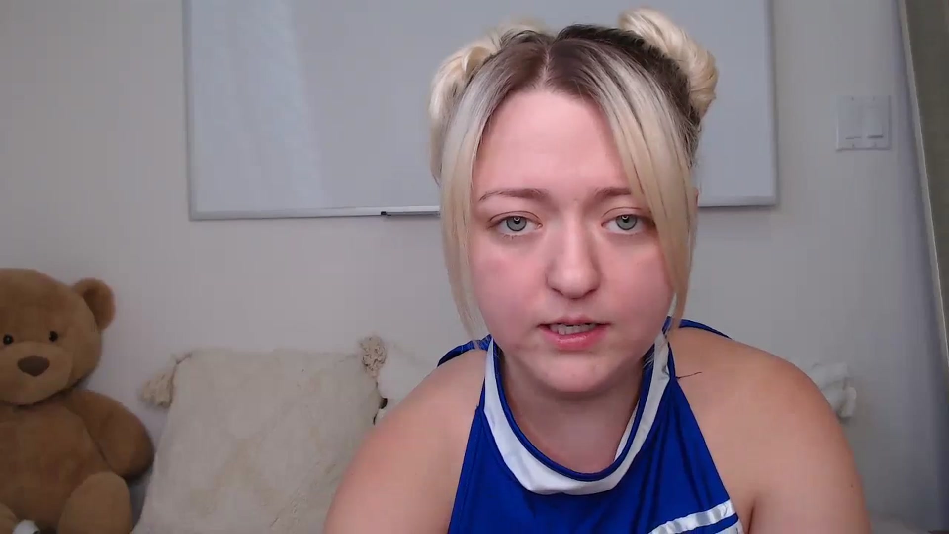 Gallery image thumbnail from katiesinz's myfreecams stream on, 09/20/2023, 22:01 image 19 of 20