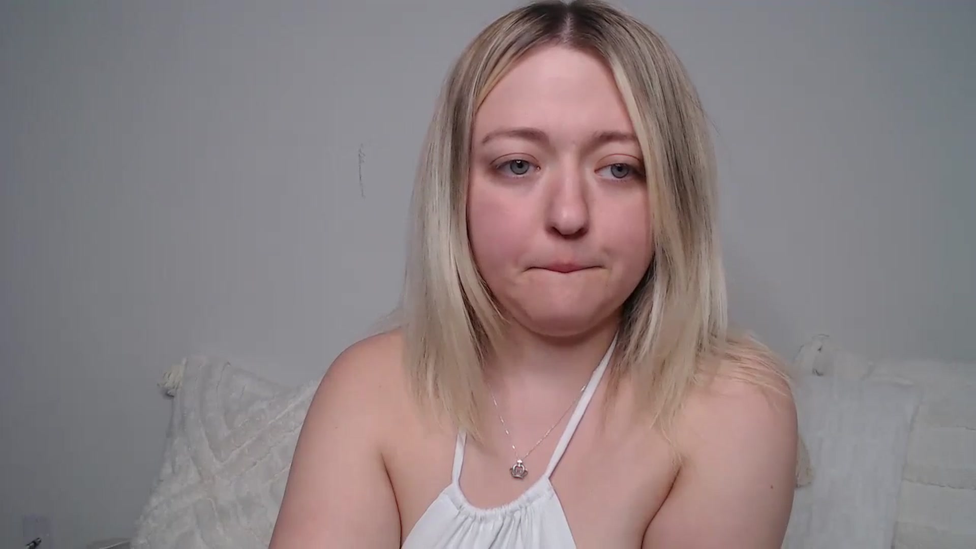 Gallery image thumbnail from katiesinz's myfreecams stream on, 08/21/2024, 22:05 image 2 of 20