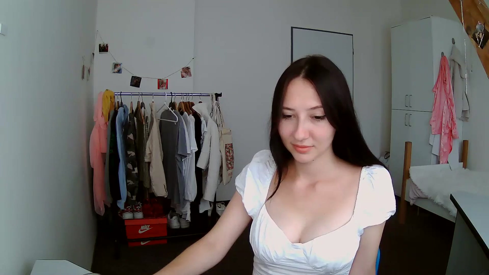Gallery image thumbnail from katy8kitty's myfreecams stream on, 09/03/2023, 13:59 image 17 of 20