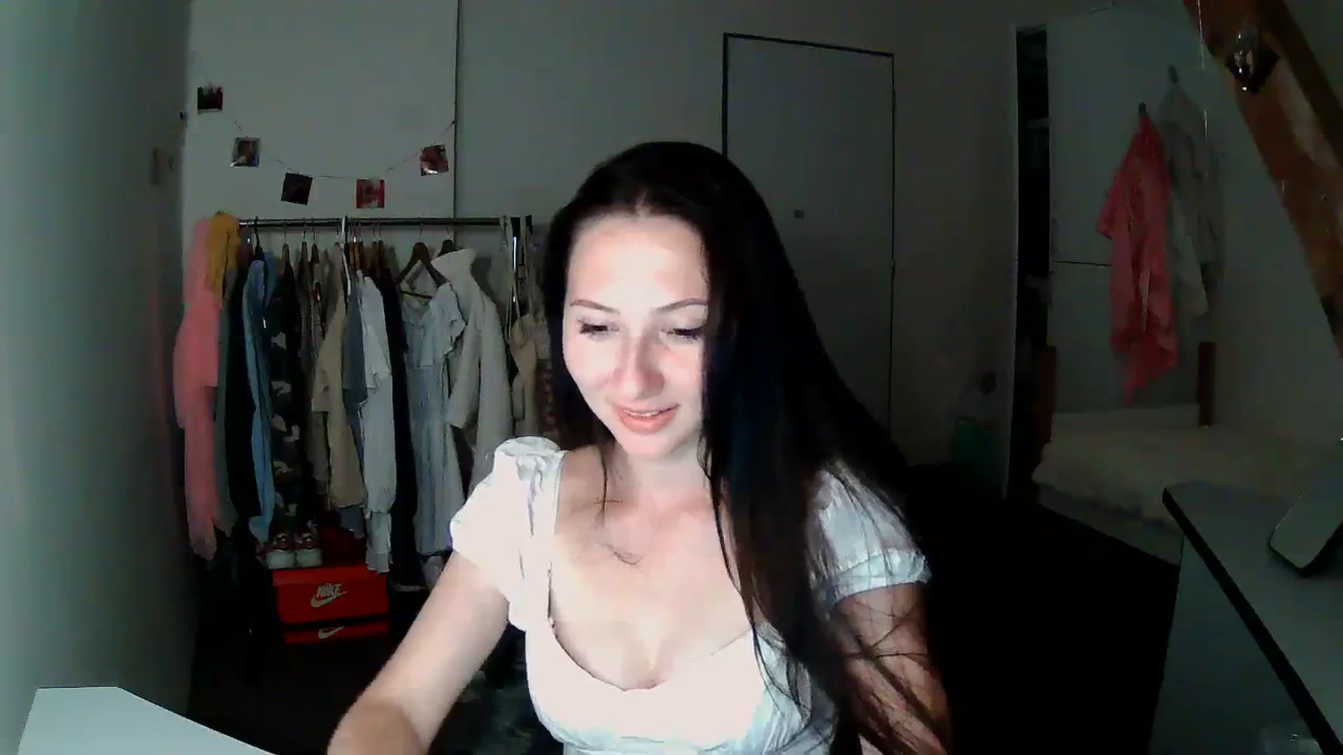 Gallery image thumbnail from katy8kitty's myfreecams stream on, 09/03/2023, 23:31 image 17 of 20