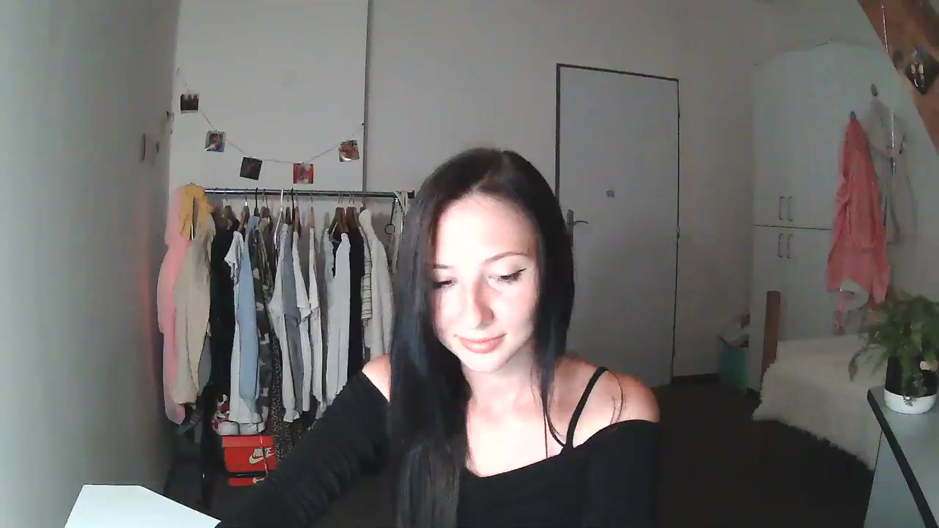 Gallery image thumbnail from katy8kitty's myfreecams stream on, 09/14/2023, 20:34 image 5 of 20