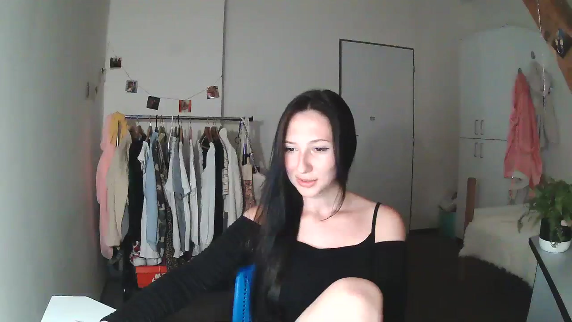 Gallery image thumbnail from katy8kitty's myfreecams stream on, 09/14/2023, 22:06 image 13 of 20