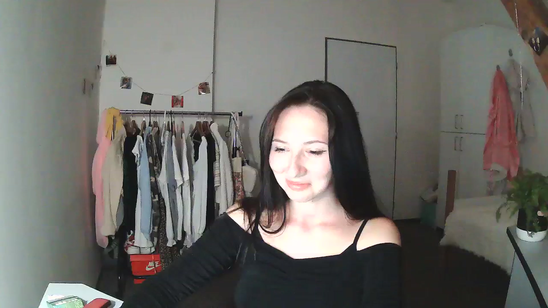 Gallery image thumbnail from katy8kitty's myfreecams stream on, 09/14/2023, 23:59 image 14 of 20