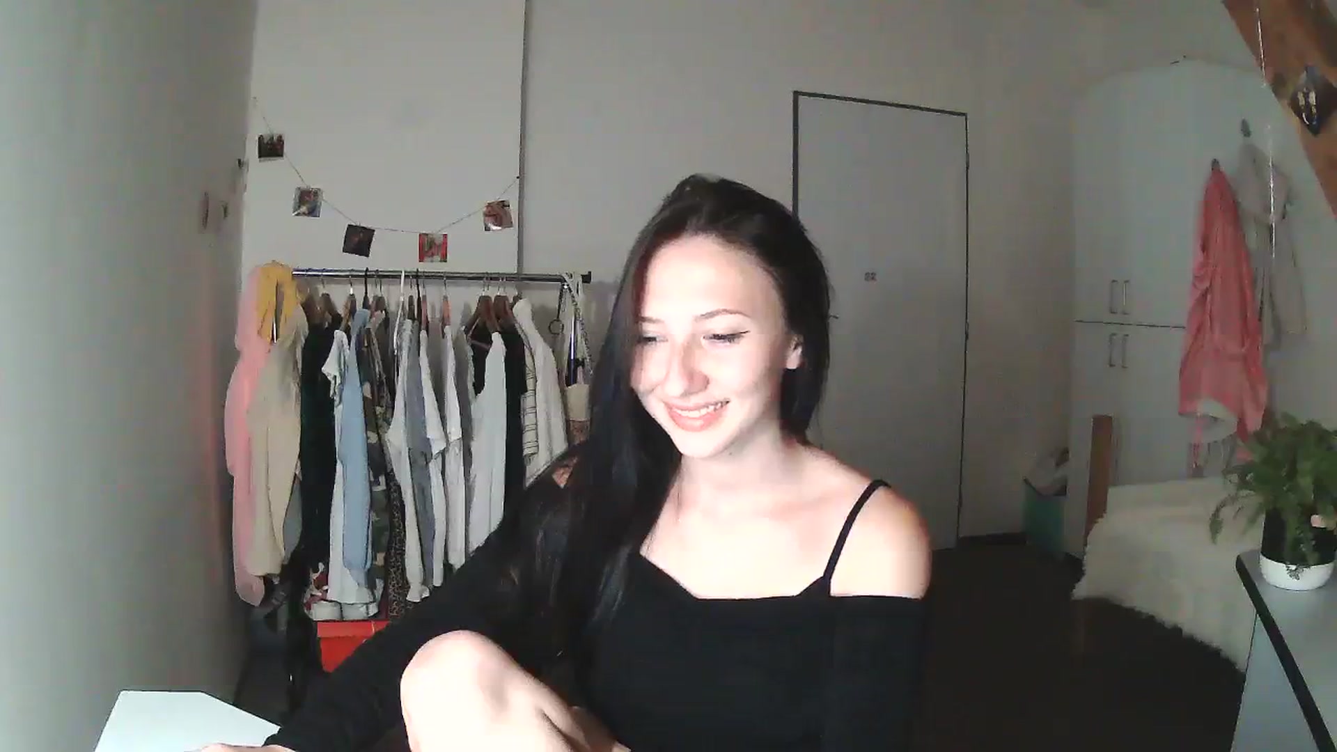 Gallery image thumbnail from katy8kitty's myfreecams stream on, 09/14/2023, 23:59 image 2 of 20
