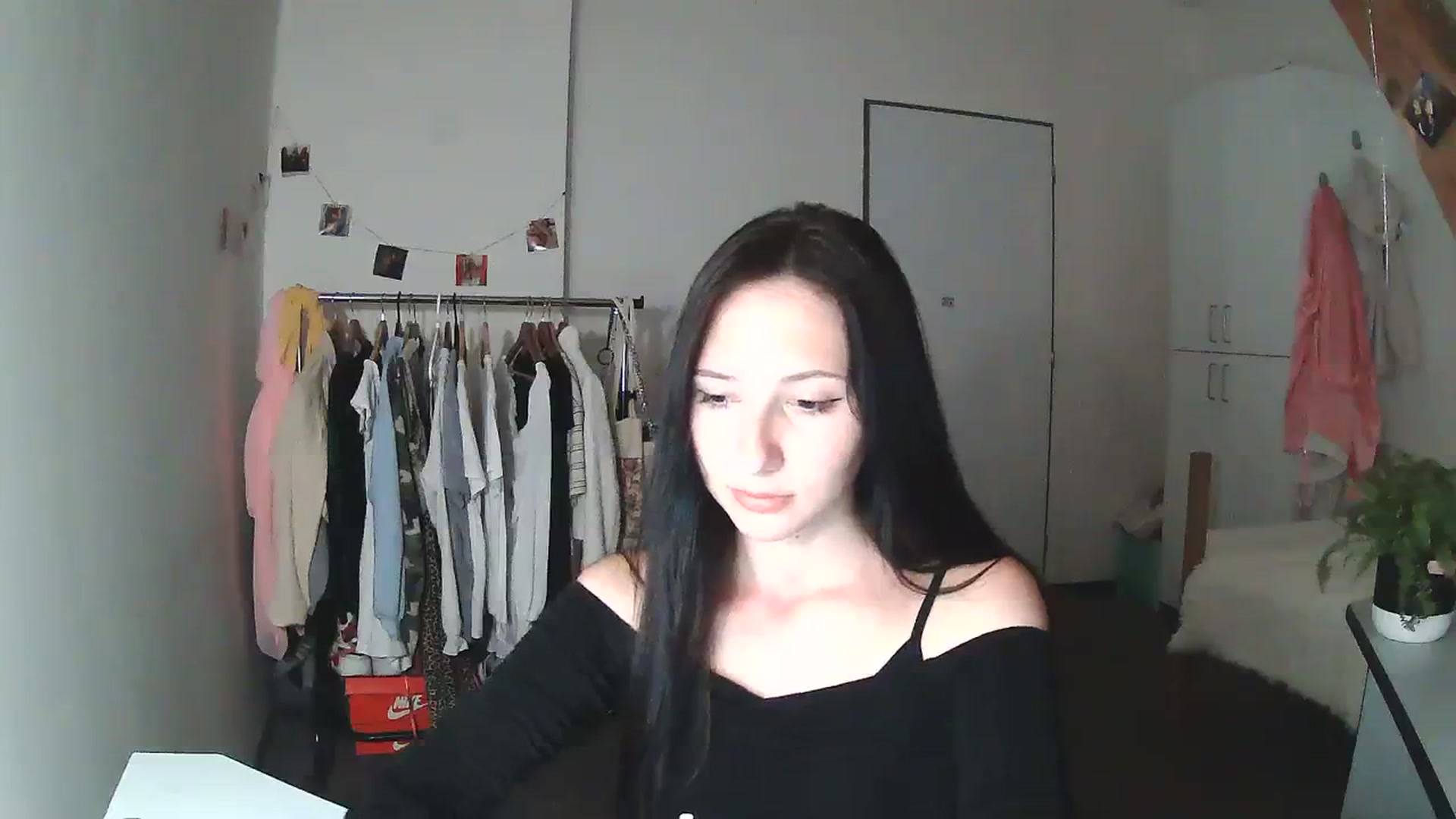 Gallery image thumbnail from katy8kitty's myfreecams stream on, 09/14/2023, 23:59 image 6 of 20