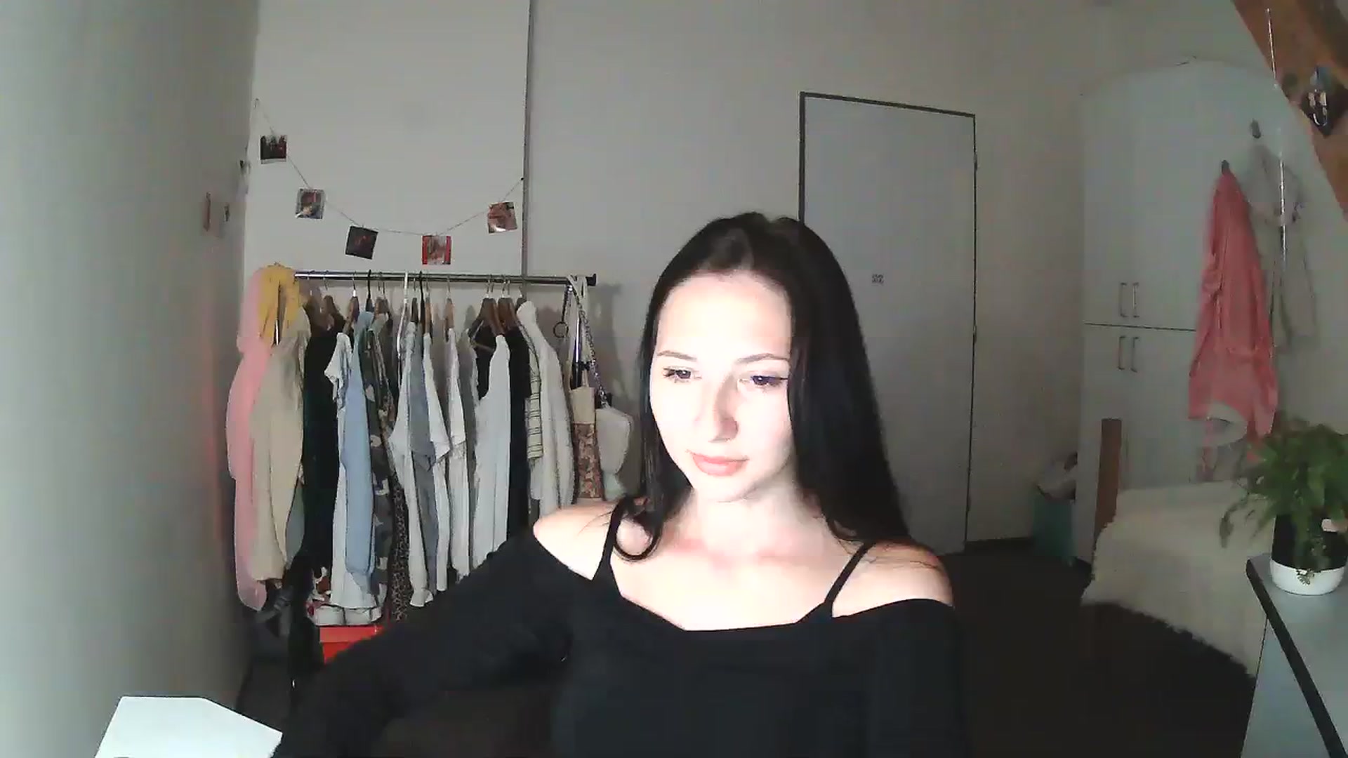 Gallery image thumbnail from katy8kitty's myfreecams stream on, 09/14/2023, 23:59 image 10 of 20
