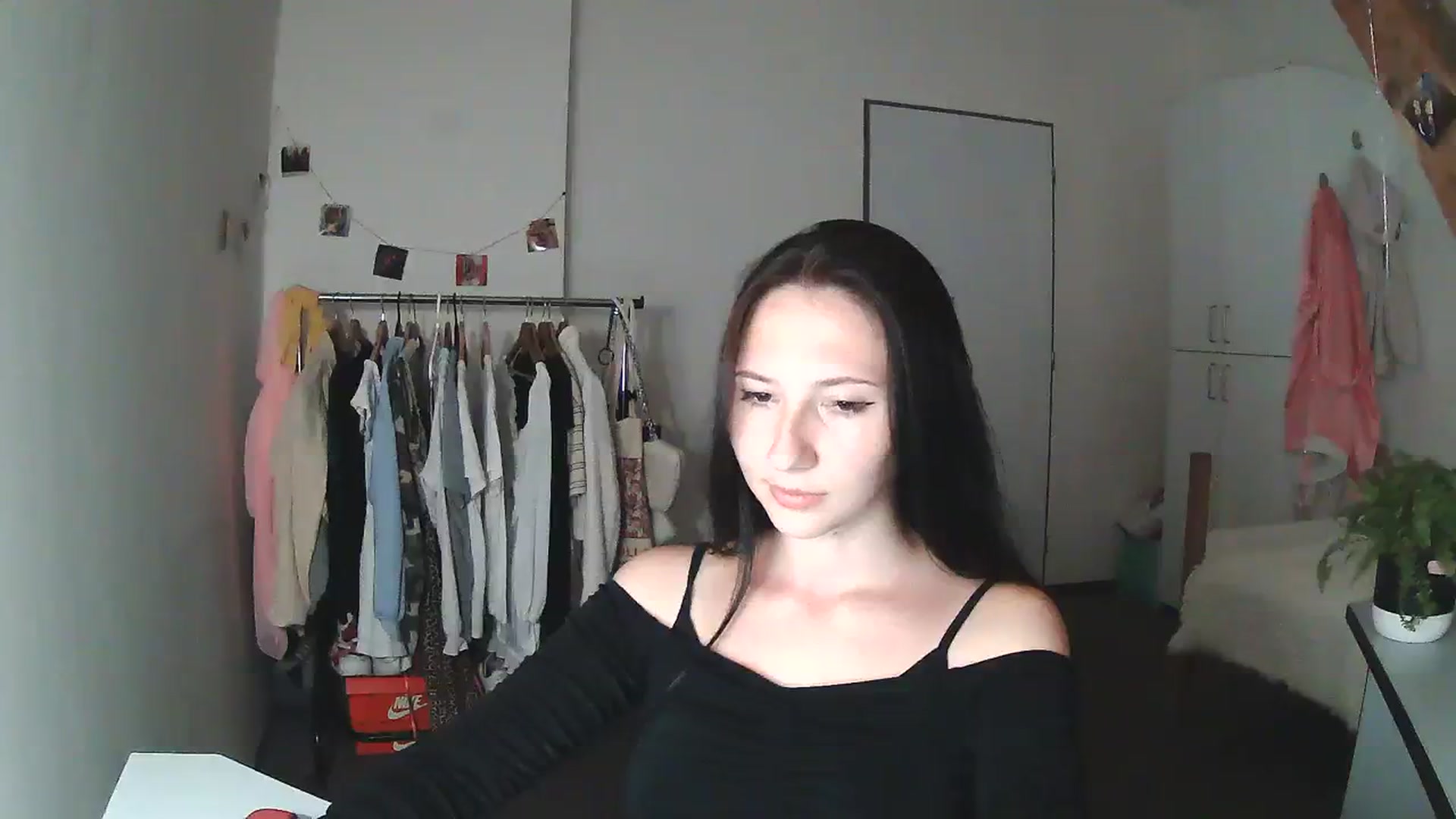 Gallery image thumbnail from katy8kitty's myfreecams stream on, 09/14/2023, 23:59 image 18 of 20