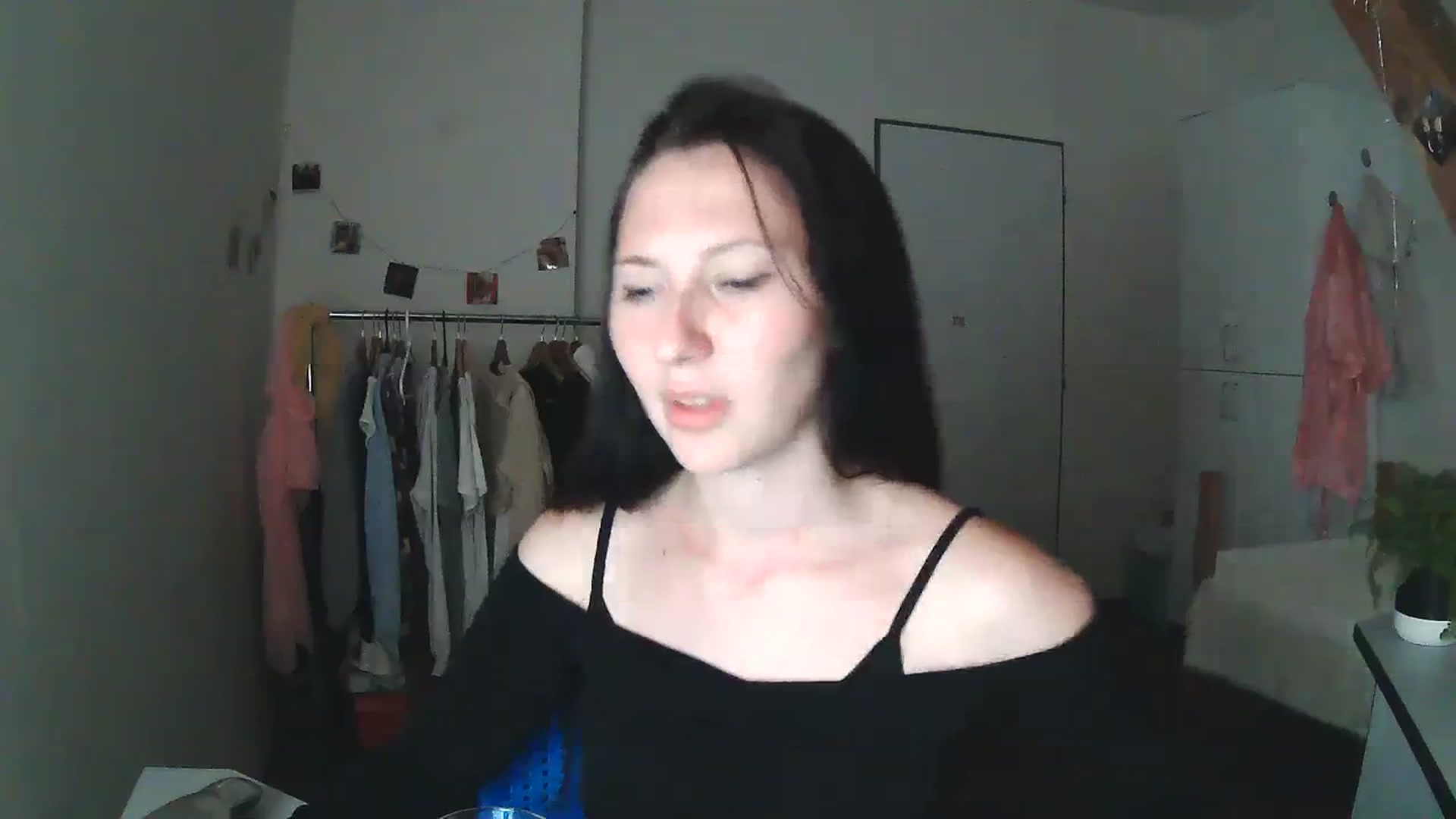 Gallery image thumbnail from katy8kitty's myfreecams stream on, 09/15/2023, 23:22 image 16 of 20