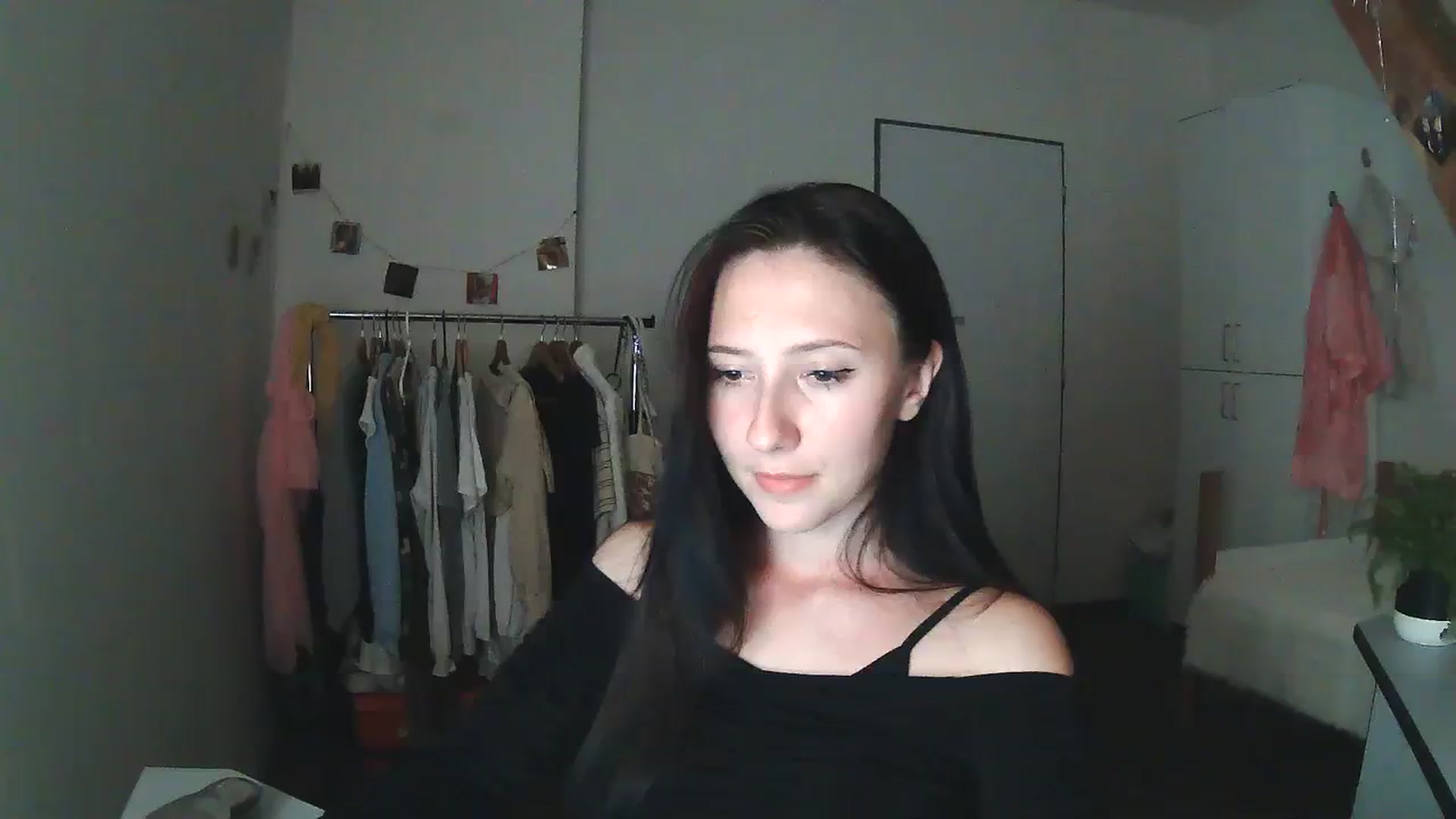 Gallery image thumbnail from katy8kitty's myfreecams stream on, 09/15/2023, 23:22 image 11 of 20