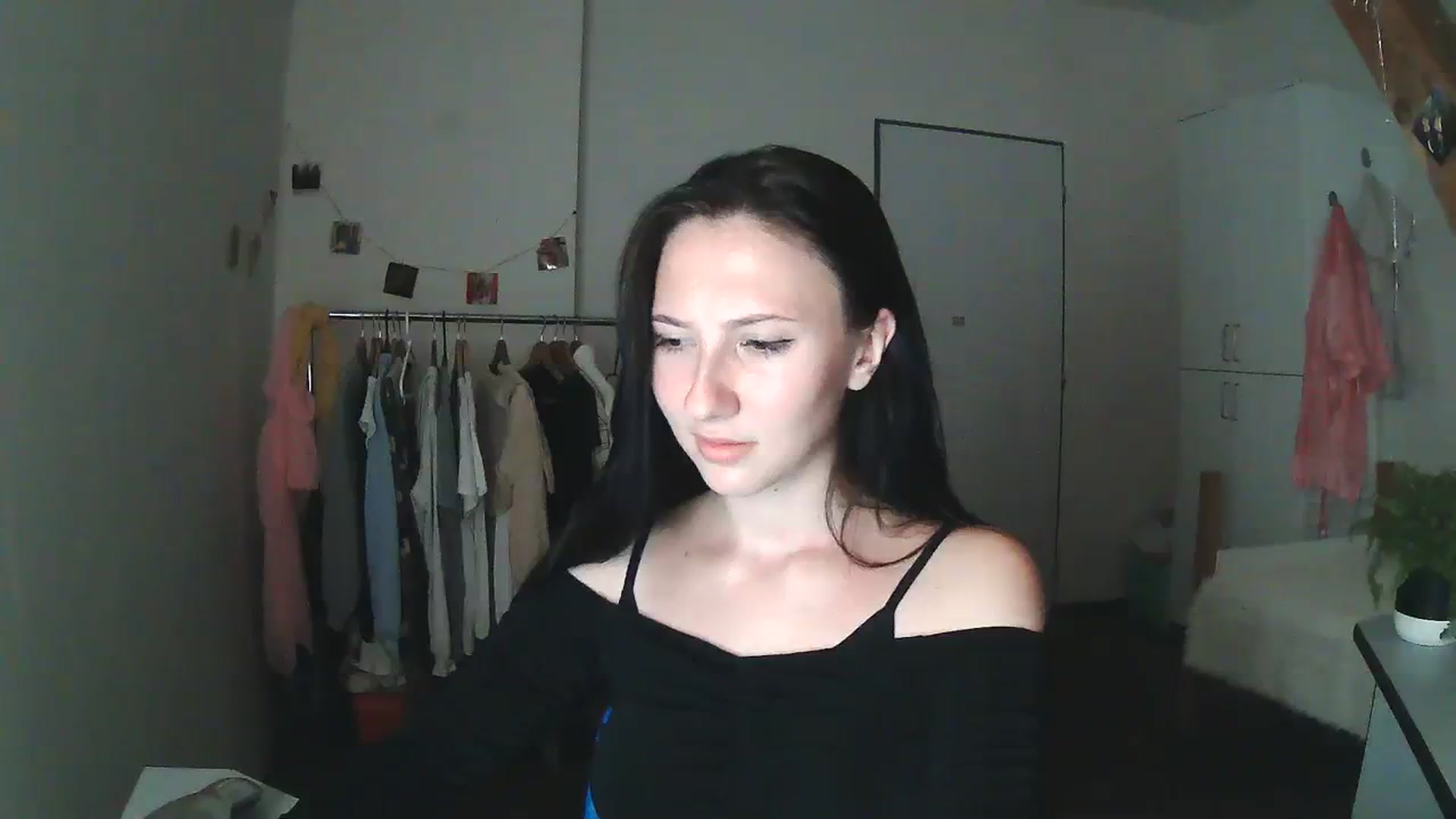Gallery image thumbnail from katy8kitty's myfreecams stream on, 09/15/2023, 23:22 image 7 of 20