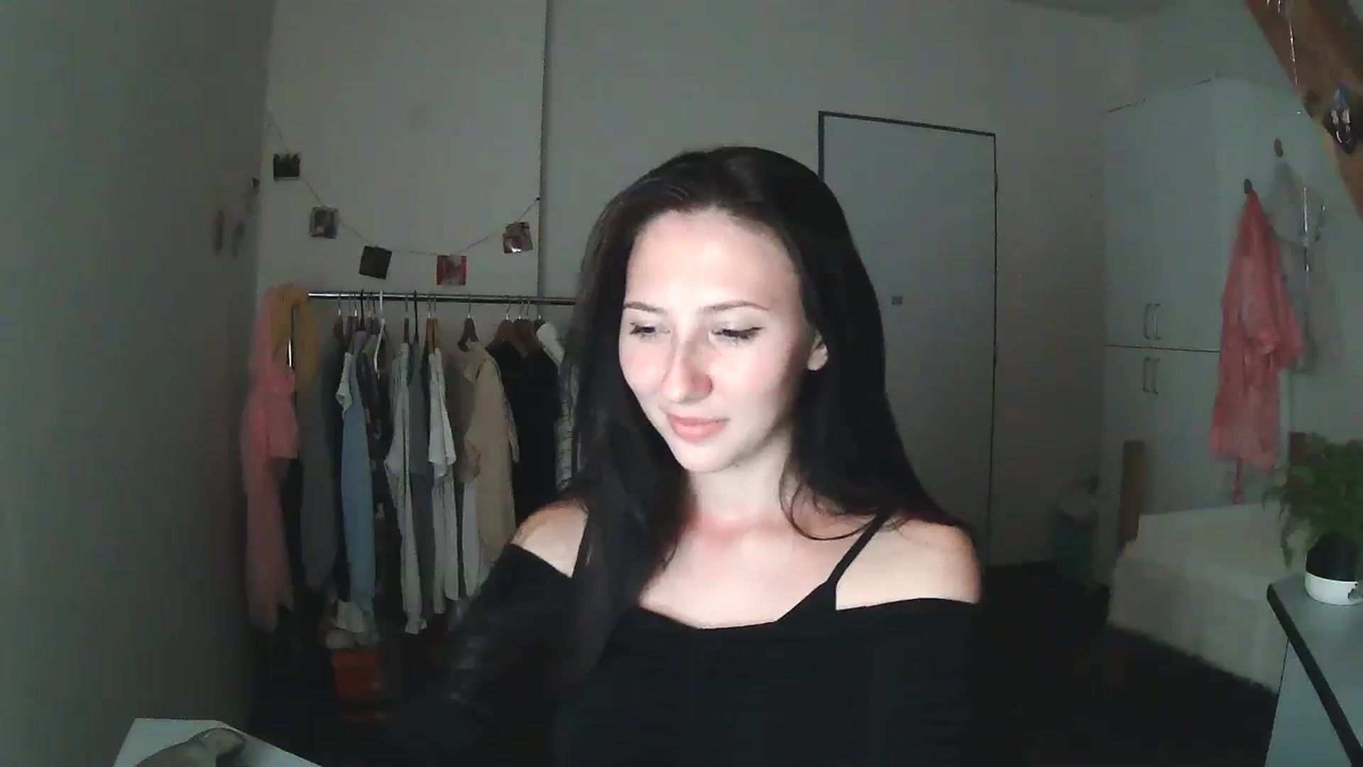 Gallery image thumbnail from katy8kitty's myfreecams stream on, 09/15/2023, 23:22 image 9 of 20