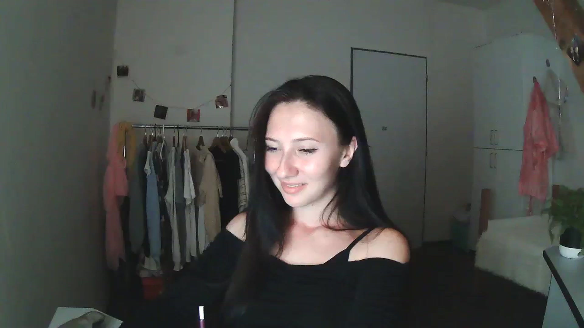 Gallery image thumbnail from katy8kitty's myfreecams stream on, 09/15/2023, 23:22 image 12 of 20