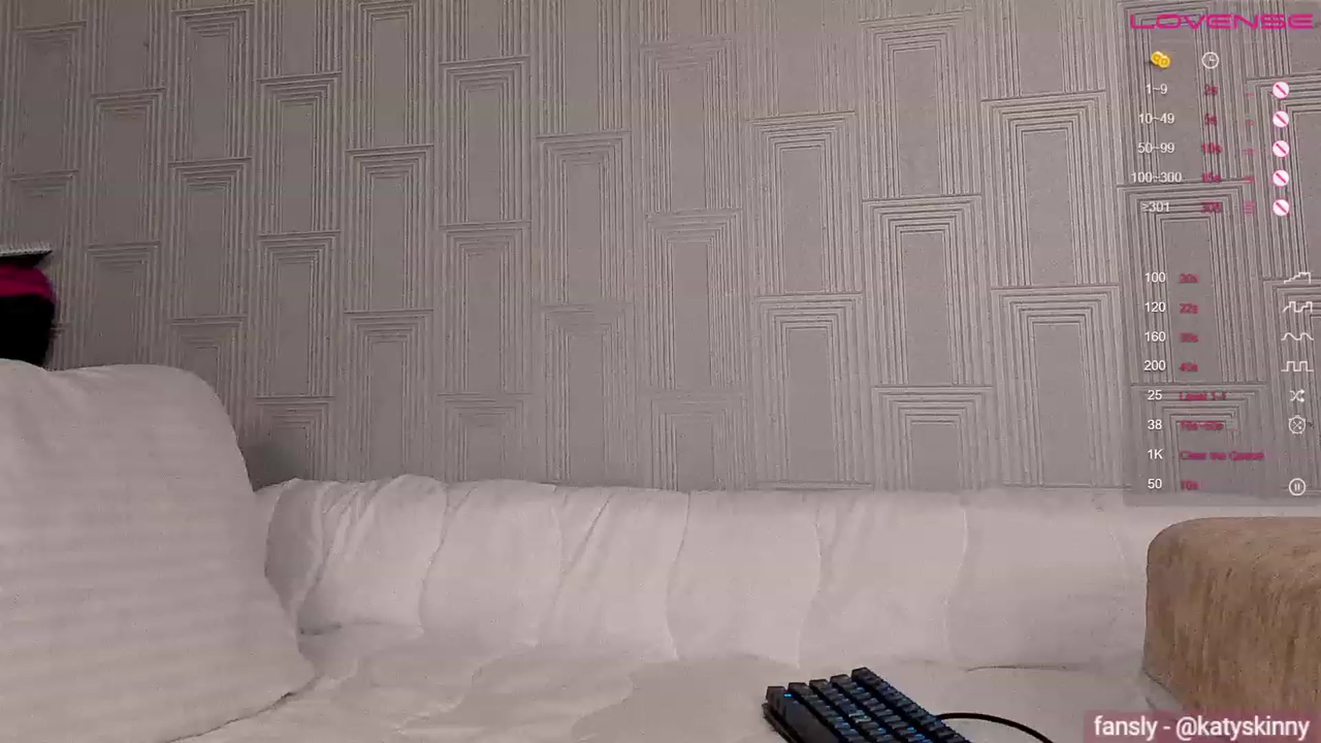 Gallery image thumbnail from katyskinny's myfreecams stream on, 11/20/2022, 16:27 image 6 of 20