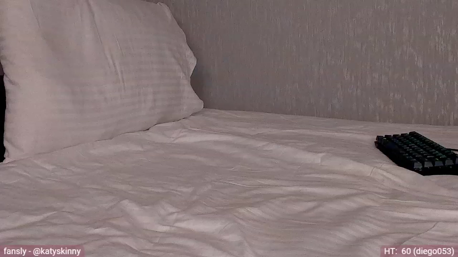 Gallery image thumbnail from katyskinny's myfreecams stream on, 12/10/2022, 16:13 image 6 of 20