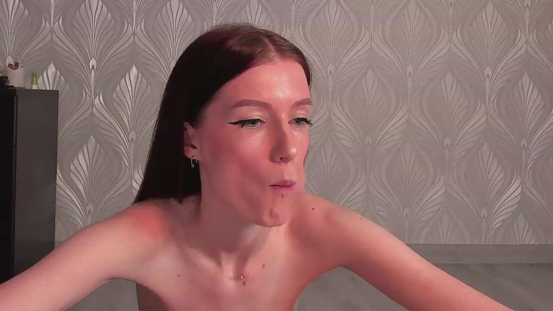 Gallery image thumbnail from katyskinny's myfreecams stream on, 12/28/2022, 15:01 image 13 of 20