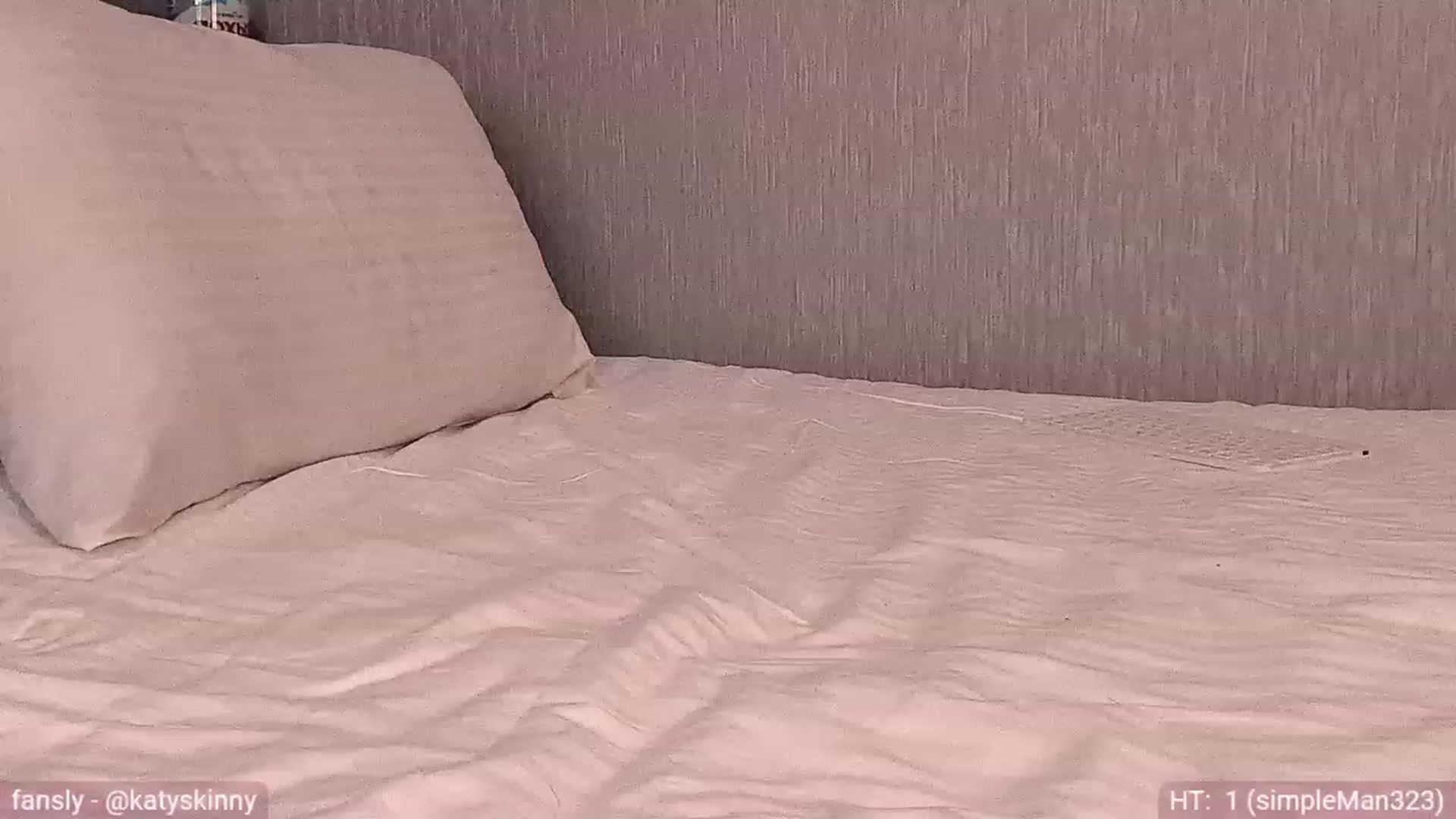 Gallery image thumbnail from katyskinny's myfreecams stream on, 01/10/2023, 20:16 image 5 of 20