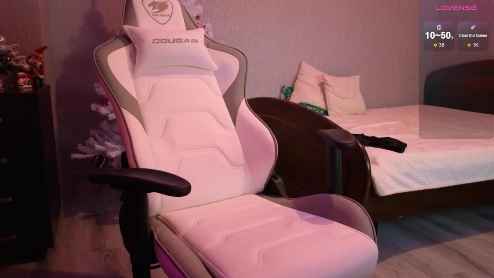 Gallery image thumbnail from katyskinny's myfreecams stream on, 12/31/2024, 16:06 image 18 of 20