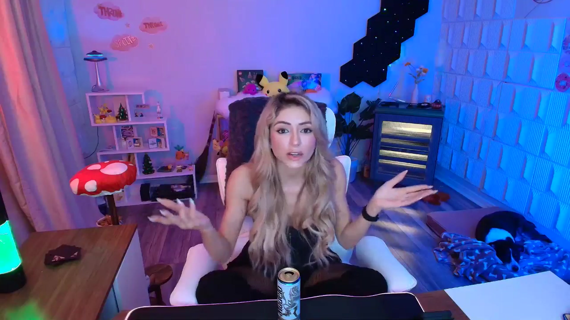 Gallery image thumbnail from kaydolll's myfreecams stream on, 01/11/2026, 08:01 image 9 of 20