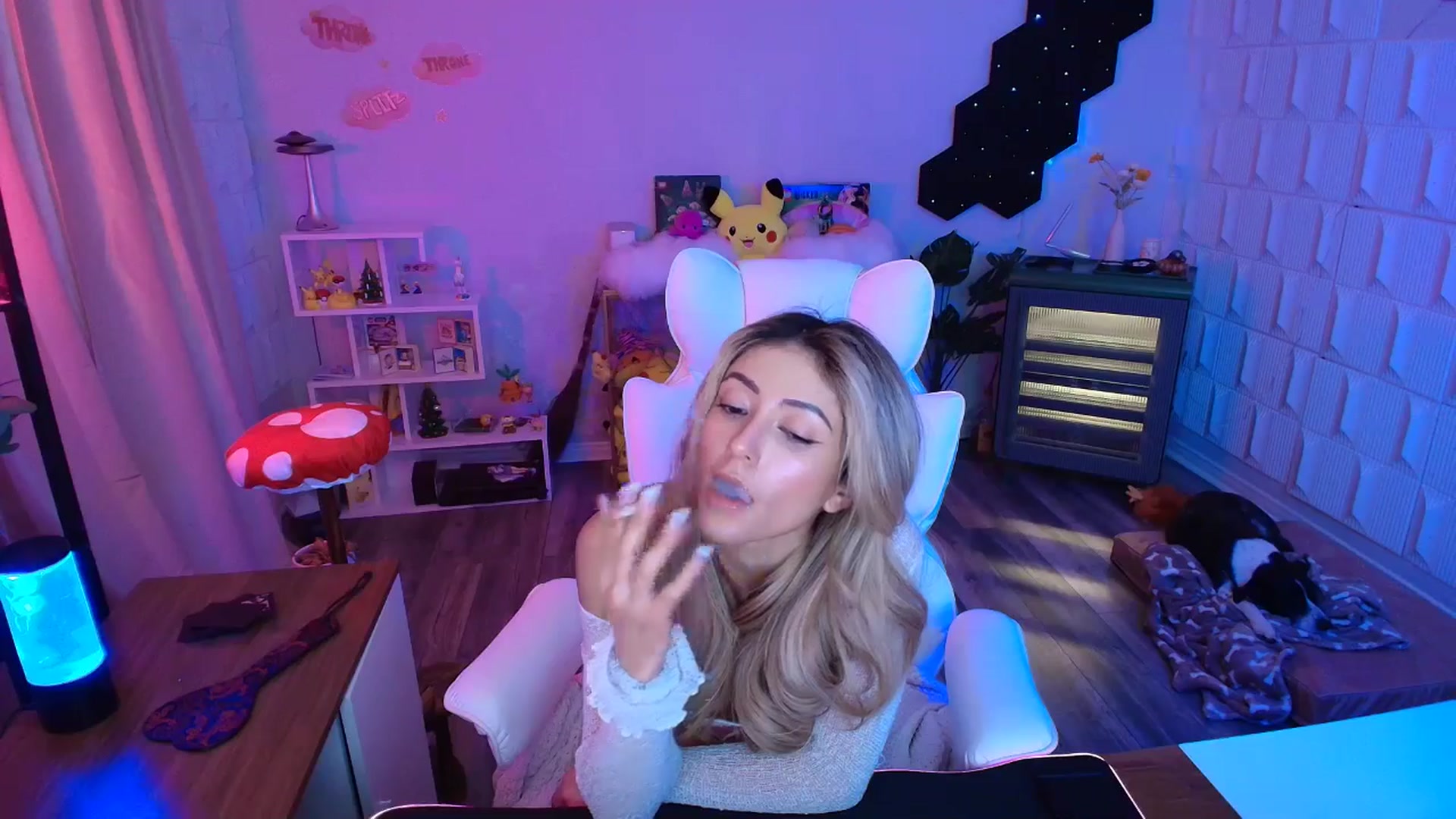 Gallery image thumbnail from kaydolll's myfreecams stream on, 01/30/2026, 06:42 image 19 of 20