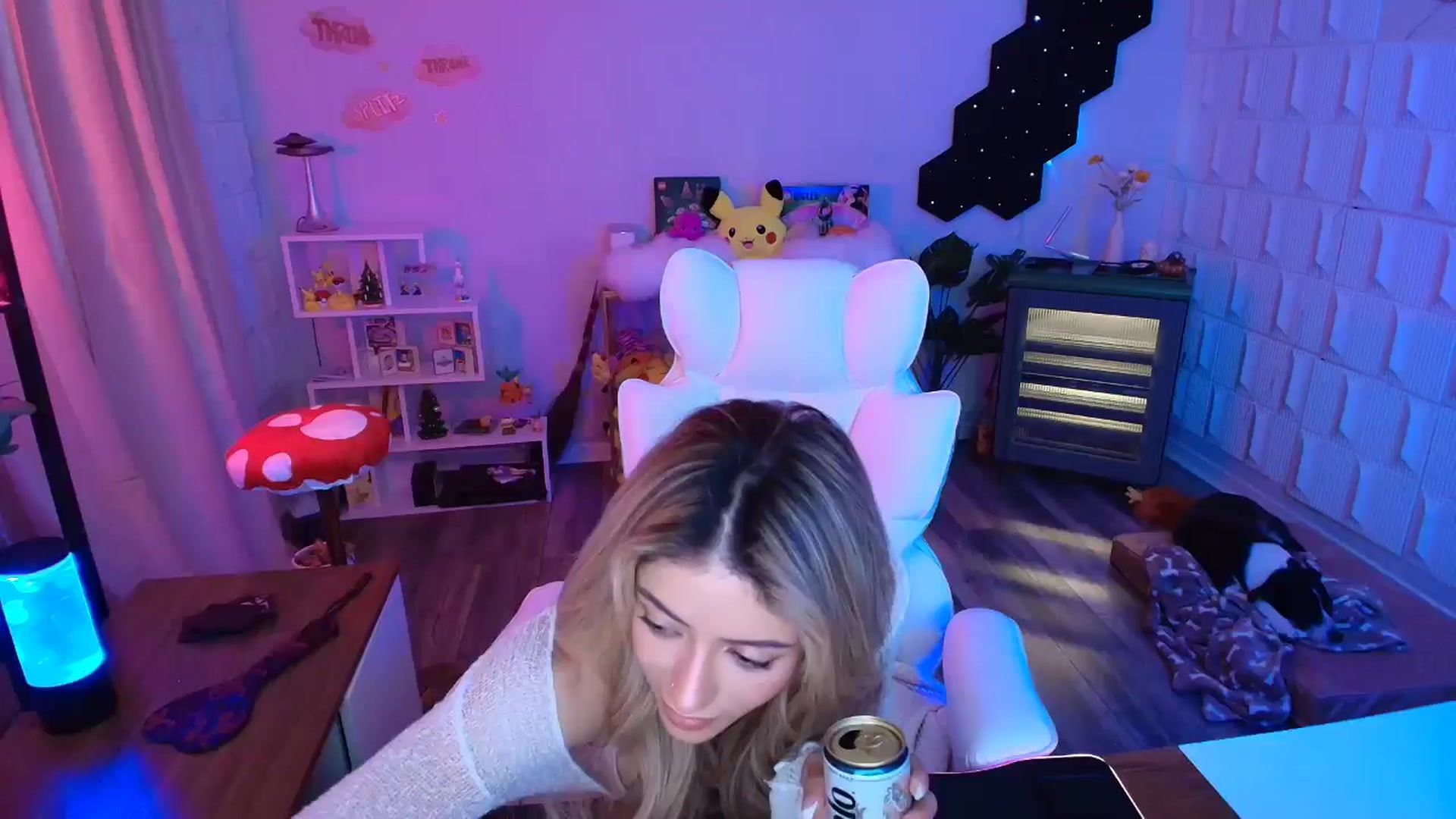 Gallery image thumbnail from kaydolll's myfreecams stream on, 01/30/2026, 06:42 image 11 of 20