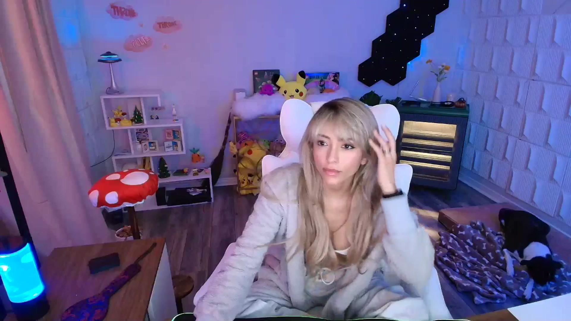 Gallery image thumbnail from kaydolll's myfreecams stream on, 02/06/2026, 04:46 image 19 of 20