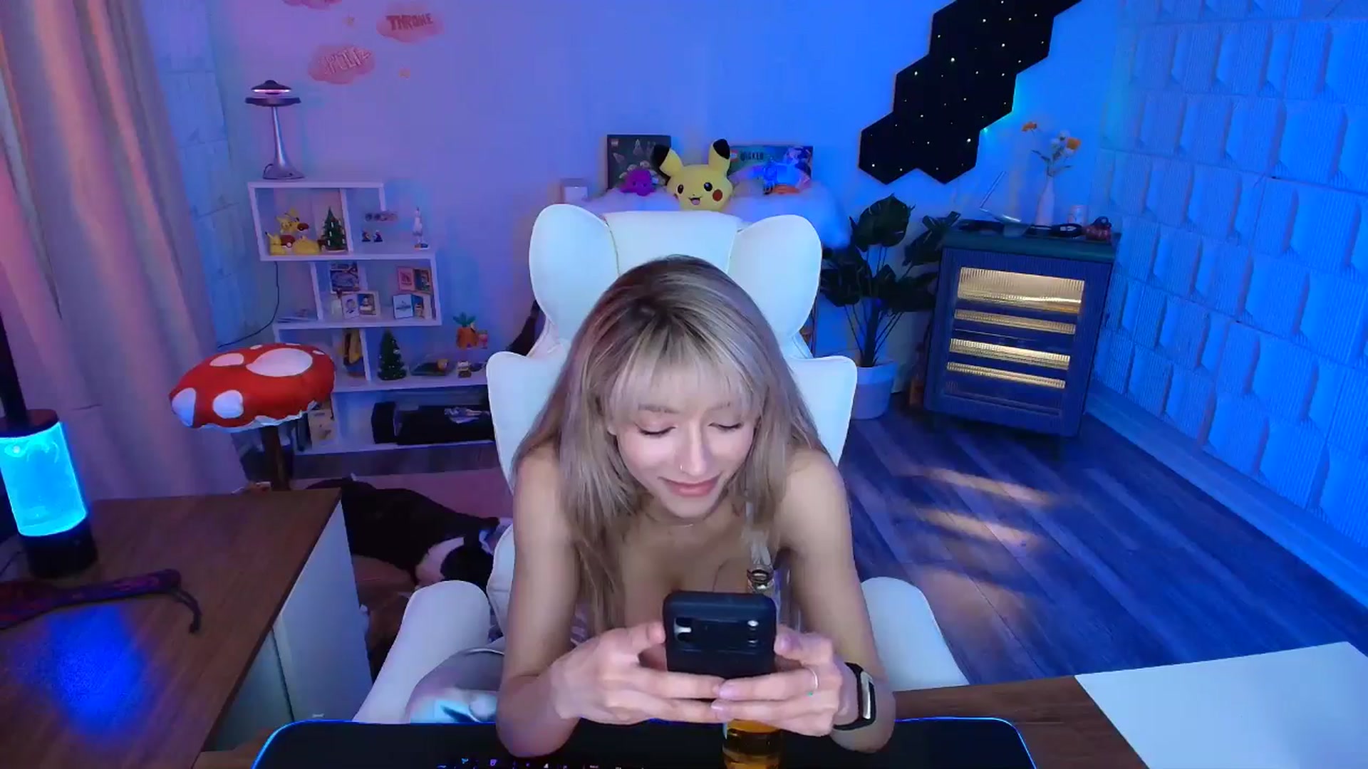 Gallery image thumbnail from kaydolll's myfreecams stream on, 02/12/2026, 04:59 image 13 of 20