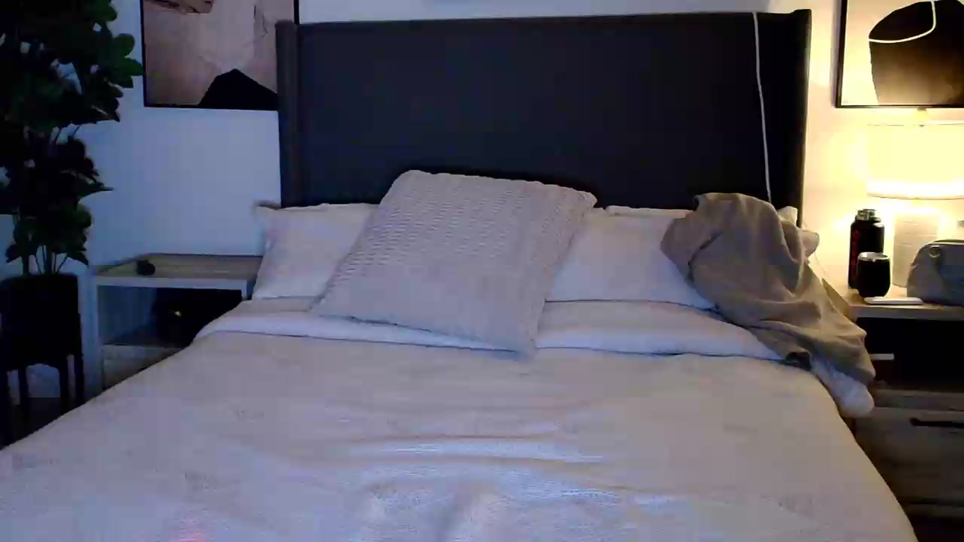 Gallery image thumbnail from kaydolll's myfreecams stream on, 06/04/2026, 05:53 image 1 of 20